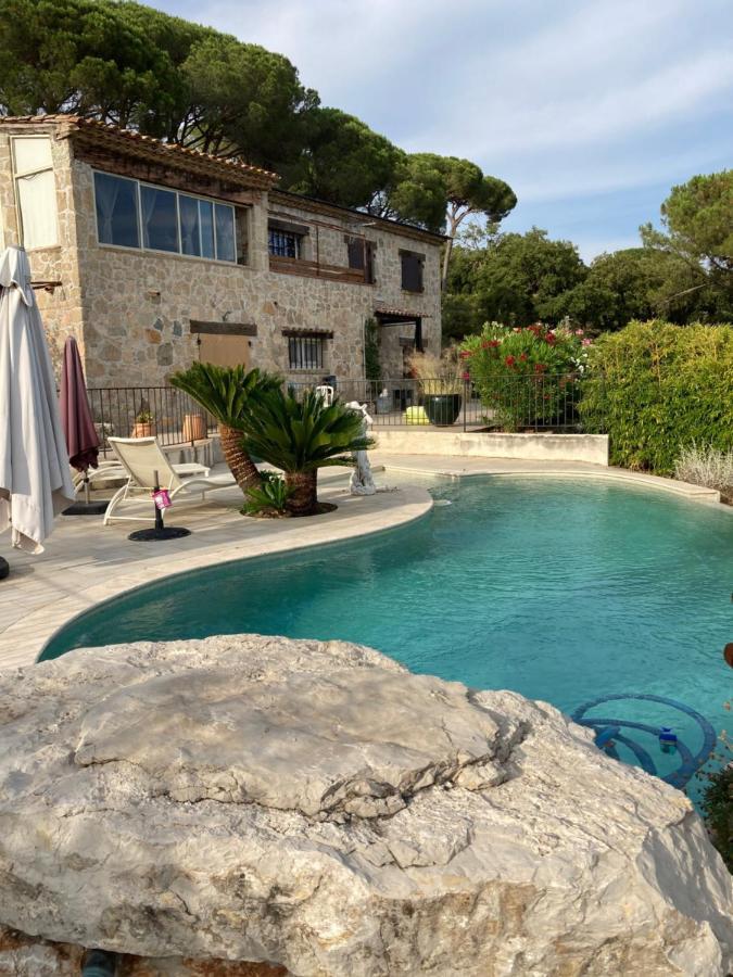 Superbe Maison Entiere Villa Les Pinsons Le Plan-de-la-Tour Luaran gambar